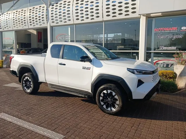 2026 Toyota Hilux 2.8GD-6 Xtra Cab Raider X