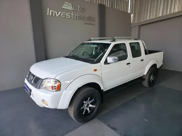 2020 Nissan NP300 Hardbody 2.4 Double Cab 4x4
