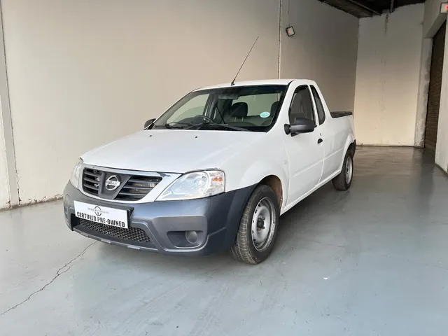2023 Nissan NP200 1.6i (Aircon) Safety Pack