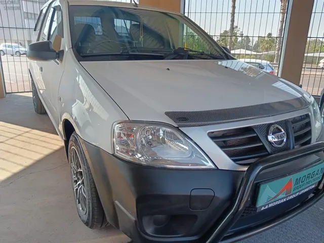 2023 Nissan NP200 1.6i (Aircon) Safety Pack