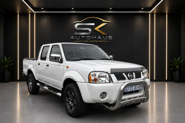 2010 Nissan NP300 Hardbody 2.4 Double Cab 4x4