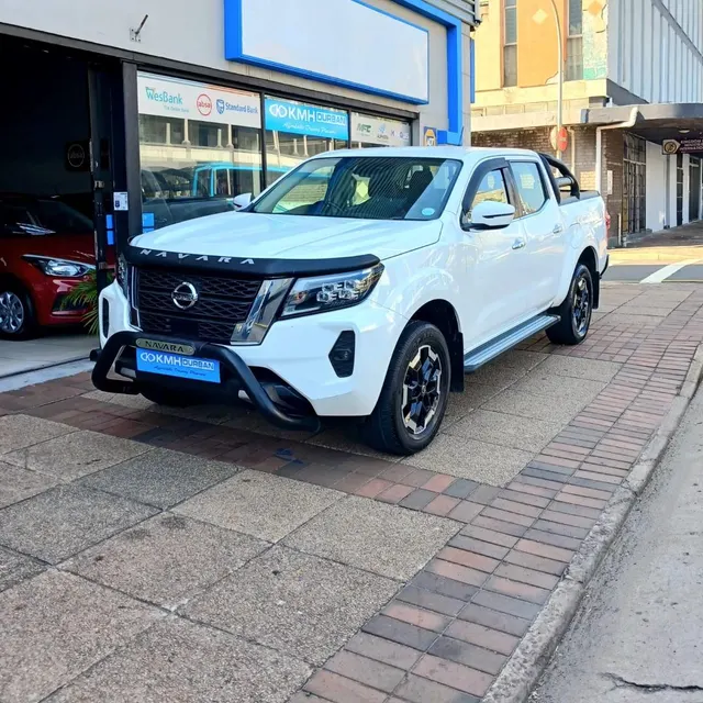 2022 Nissan Navara 2.5DDTi Double Cab LE