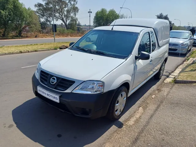 2025 Nissan NP200 1.6i (Aircon) Safety Pack