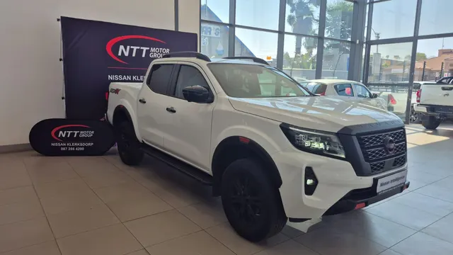 2026 Nissan Navara 2.5DDTi Double Cab PRO-4X 4x4