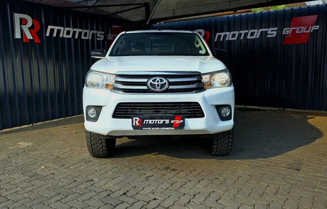2016 Toyota Hilux 2.4GD-6 4x4 SRX