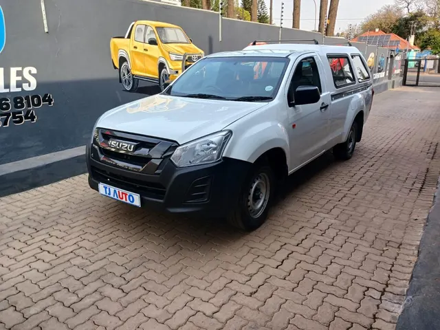 2025 Isuzu KB 250D