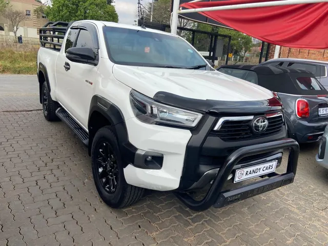 2023 Toyota Hilux 2.8GD-6 Xtra Cab Legend