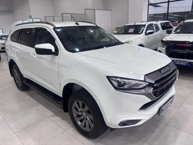 2025 Isuzu mu-X 1.9TD LS