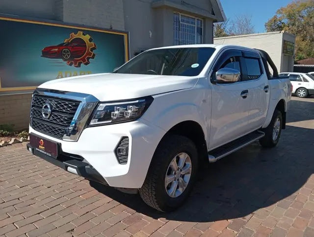 2017 Nissan Navara 2.3D Double Cab 4x4 SE