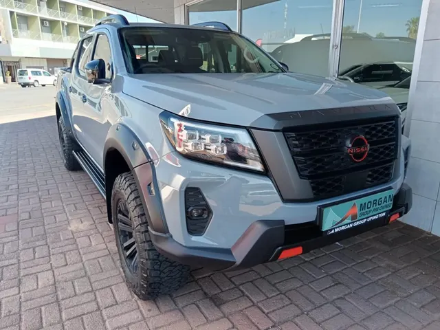2026 Nissan Navara 2.5DDTi Double Cab Pro-4x 4x4 Warrior