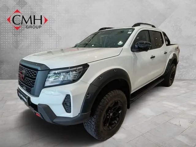 2026 Nissan Navara 2.5DDTi Double Cab Pro-4x 4x4 Warrior