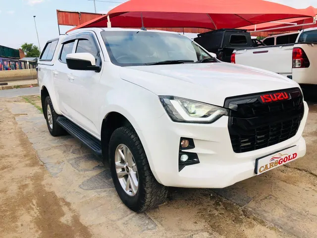 2023 Isuzu D-Max 1.9TD Double Cab LS 4x4