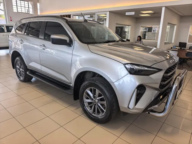 2025 Isuzu mu-X 1.9TD LS