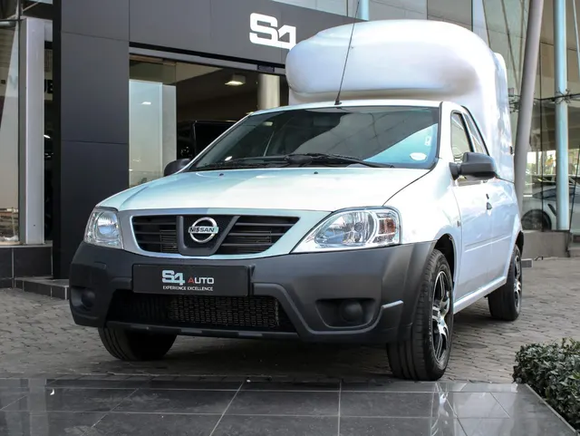 2023 Nissan NP200 1.6i (Aircon) Safety Pack