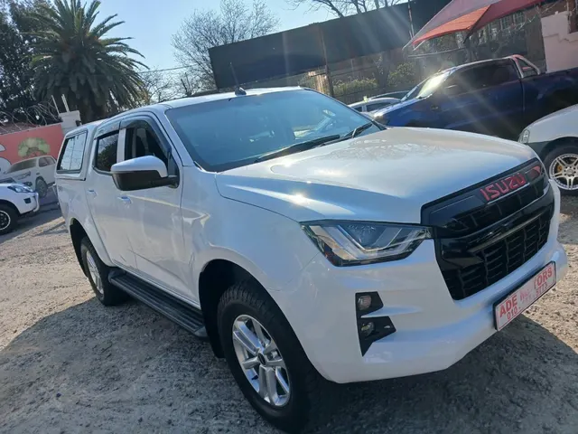 2023 Isuzu D-Max 1.9TD Double Cab LS 4x4