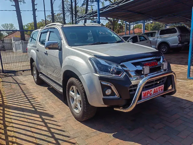 2015 Isuzu KB 300D-Teq Double Cab LX Auto