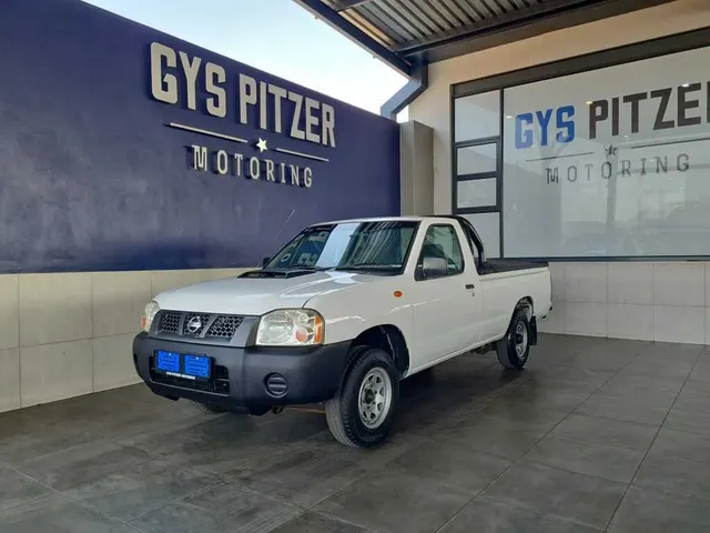 2014 Nissan NP300 Hardbody 2.5TDi Hi-Rider Silver LTD Anniversary Edition
