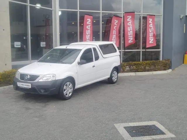 2023 Nissan NP200 1.6i (Aircon) Safety Pack