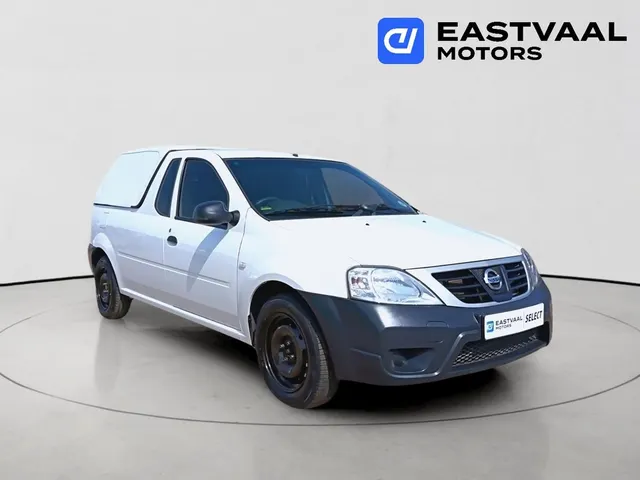2022 Nissan NP200 1.6