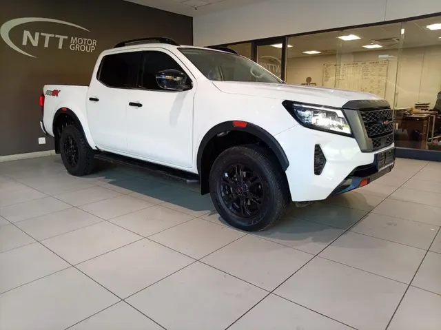 2023 Nissan Navara 2.5DDTi Double Cab PRO-2X