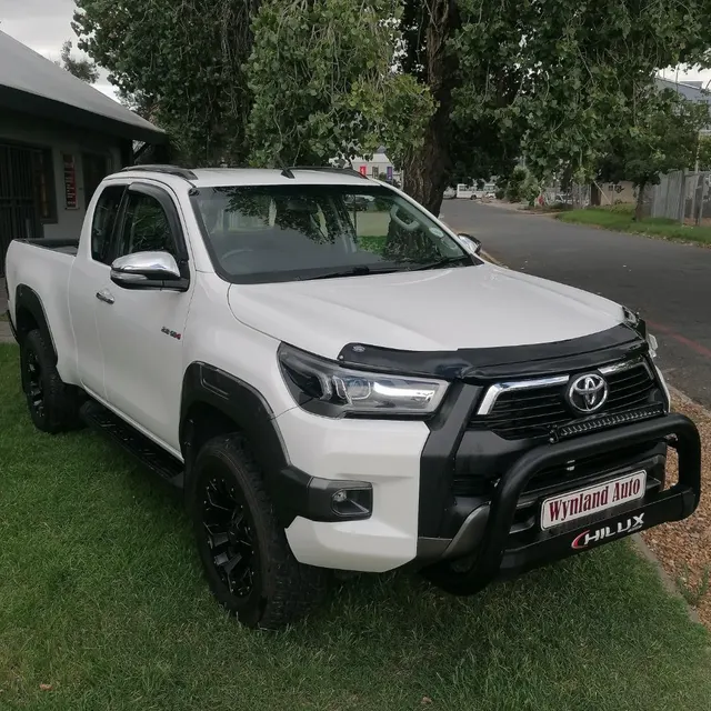 2017 Toyota Hilux 2.8GD-6 Xtra cab 4x4 Raider