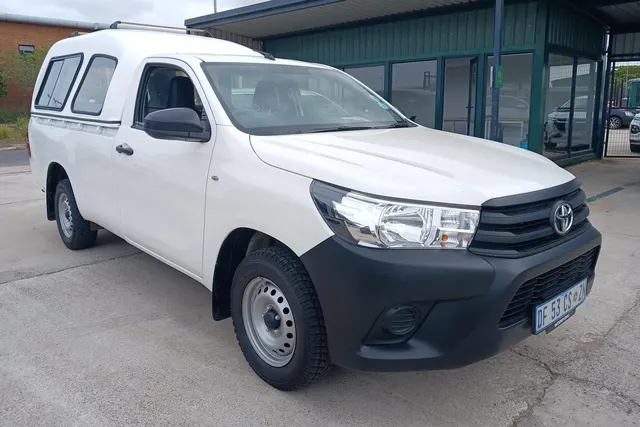 2025 Toyota Hilux 2.0 Single Cab S (Aircon)