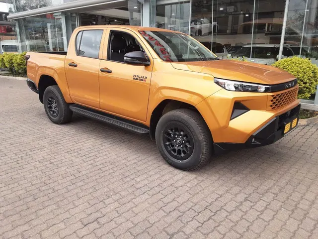 2026 Toyota Hilux 2.8GD-6 Double Cab SRX 4x4