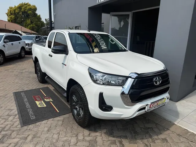 2023 Toyota Hilux 2.4GD-6 Xtra Cab Raider Auto