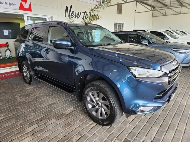 2023 Isuzu mu-X 1.9TD LS