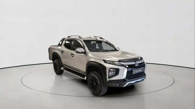 2023 Mitsubishi Triton 2.4DI-D Double Cab 4x4 Xtreme