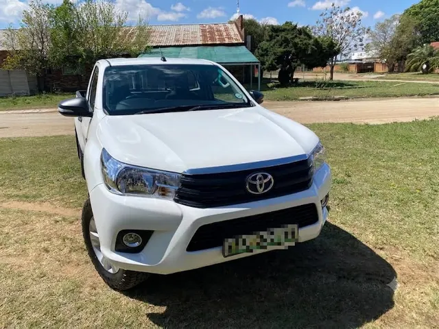 2018 Toyota Hilux 2.4GD-6 4x4 SRX Auto