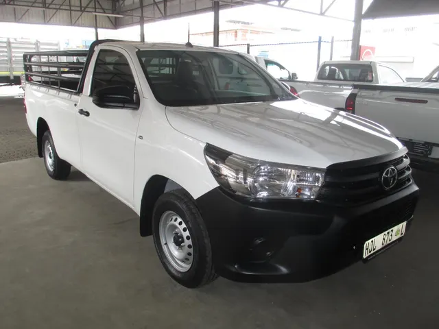 2025 Toyota Hilux 2.4GD Single Cab S (Aircon)
