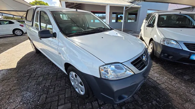 2019 Nissan NP200 1.6i (Aircon) Safety Pack