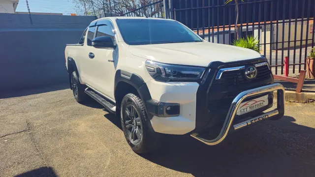 2023 Toyota Hilux 2.4GD-6 Xtra Cab Raider Auto