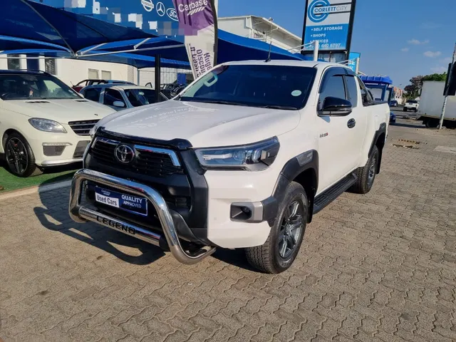 2023 Toyota Hilux 2.4GD-6 Xtra Cab Raider Auto