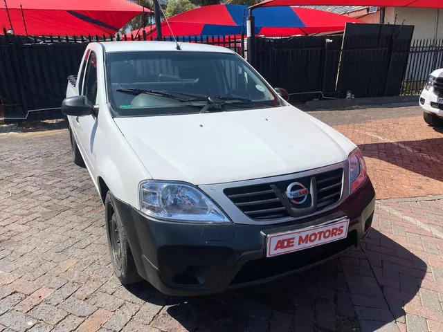 2014 Nissan NP200 1.6i