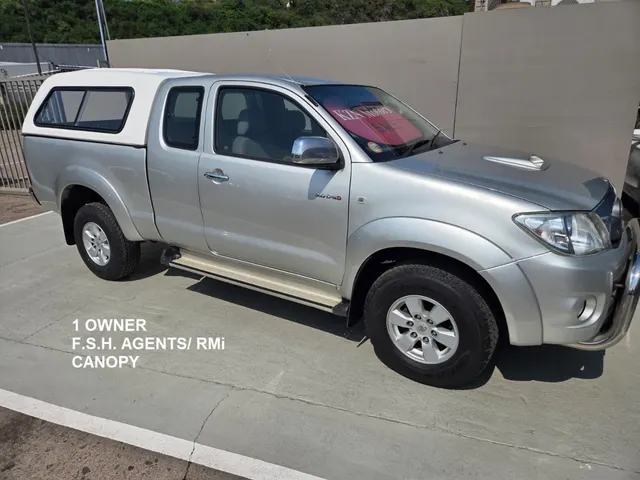 2011 Toyota Hilux 3.0D-4D Xtra Cab Raider