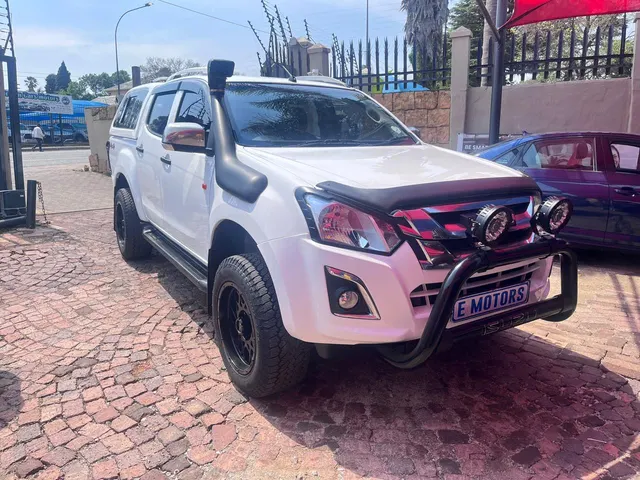 2018 Isuzu KB 250D-Teq Double Cab 4x4 X-Rider