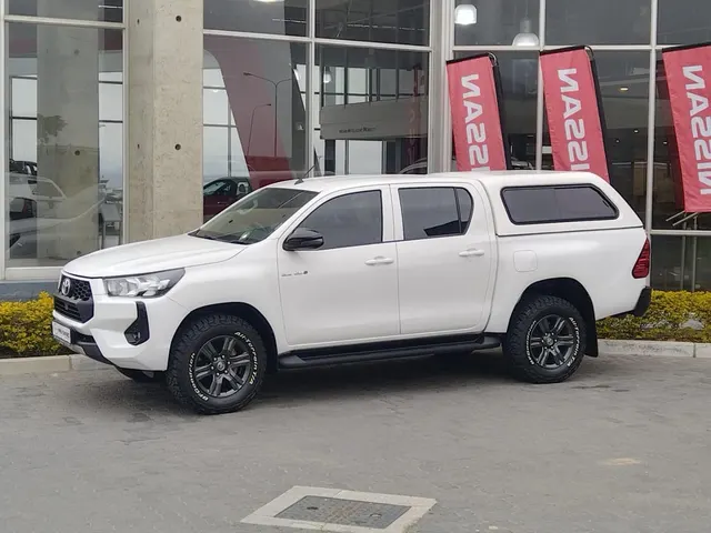 2025 Toyota Hilux 2.4GD-6 Double Cab Raider Manual