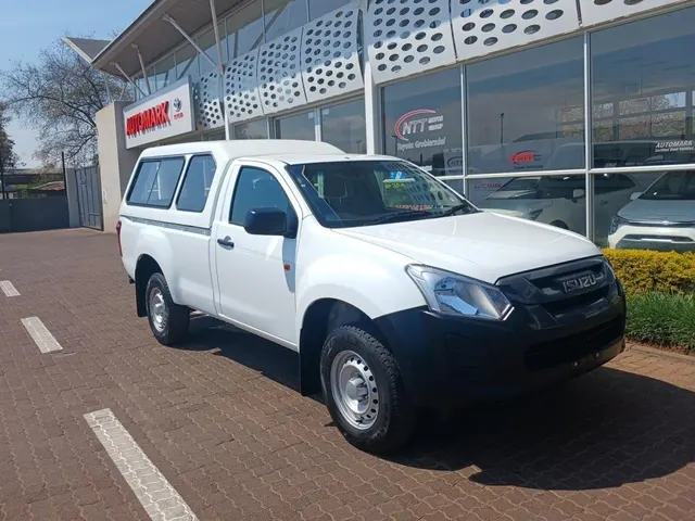 2025 Isuzu D-Max 250C Fleetside S/C P/U