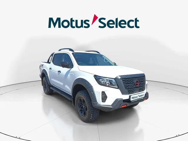 2026 Nissan Navara 2.5DDTi Double Cab Pro-4x 4x4 Warrior