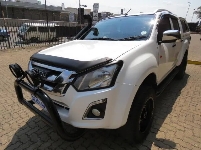 2019 Isuzu KB 250D-Teq Double Cab 4x4 LE