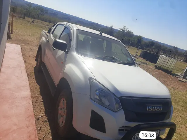 2021 Isuzu D-Max 250 Double Cab