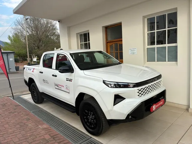 2026 Toyota Hilux 2.8GD-6 Double Cab SRX