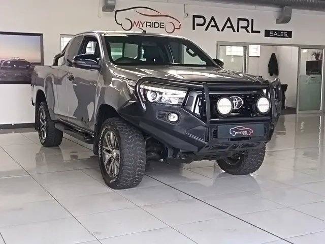 2018 Toyota Hilux 2.8GD-6 Xtra Cab 4x4 Raider Dakar Auto