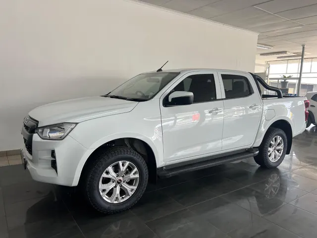 2025 Isuzu D-Max 3.0TD Double Cab LS 4x4 Manual
