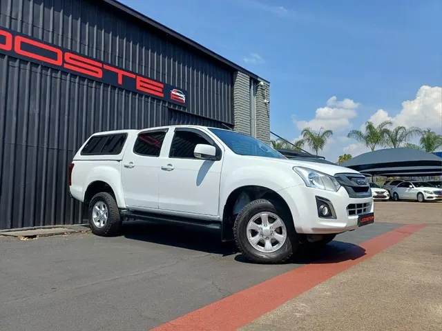 2020 Isuzu D-Max 250 Double Cab LE