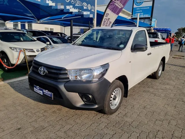 2017 Toyota Hilux 2.4GD (Aircon)