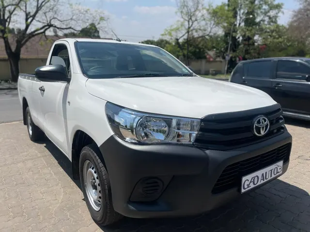 2017 Toyota Hilux 2.4GD (Aircon)