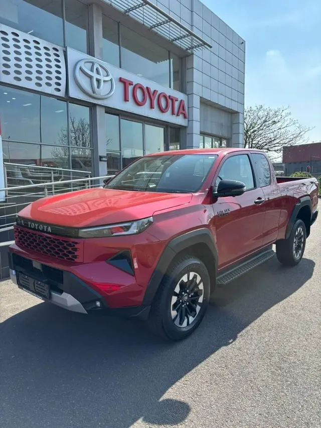 2026 Toyota Hilux 2.8GD-6 Xtra Cab Raider X 4x4